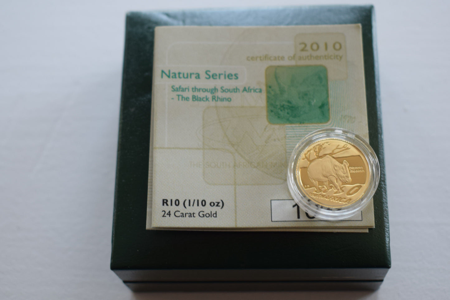 2010 South Africa 1/10 OZ 10 RAND BLACK RHINO Gold Natura COIN