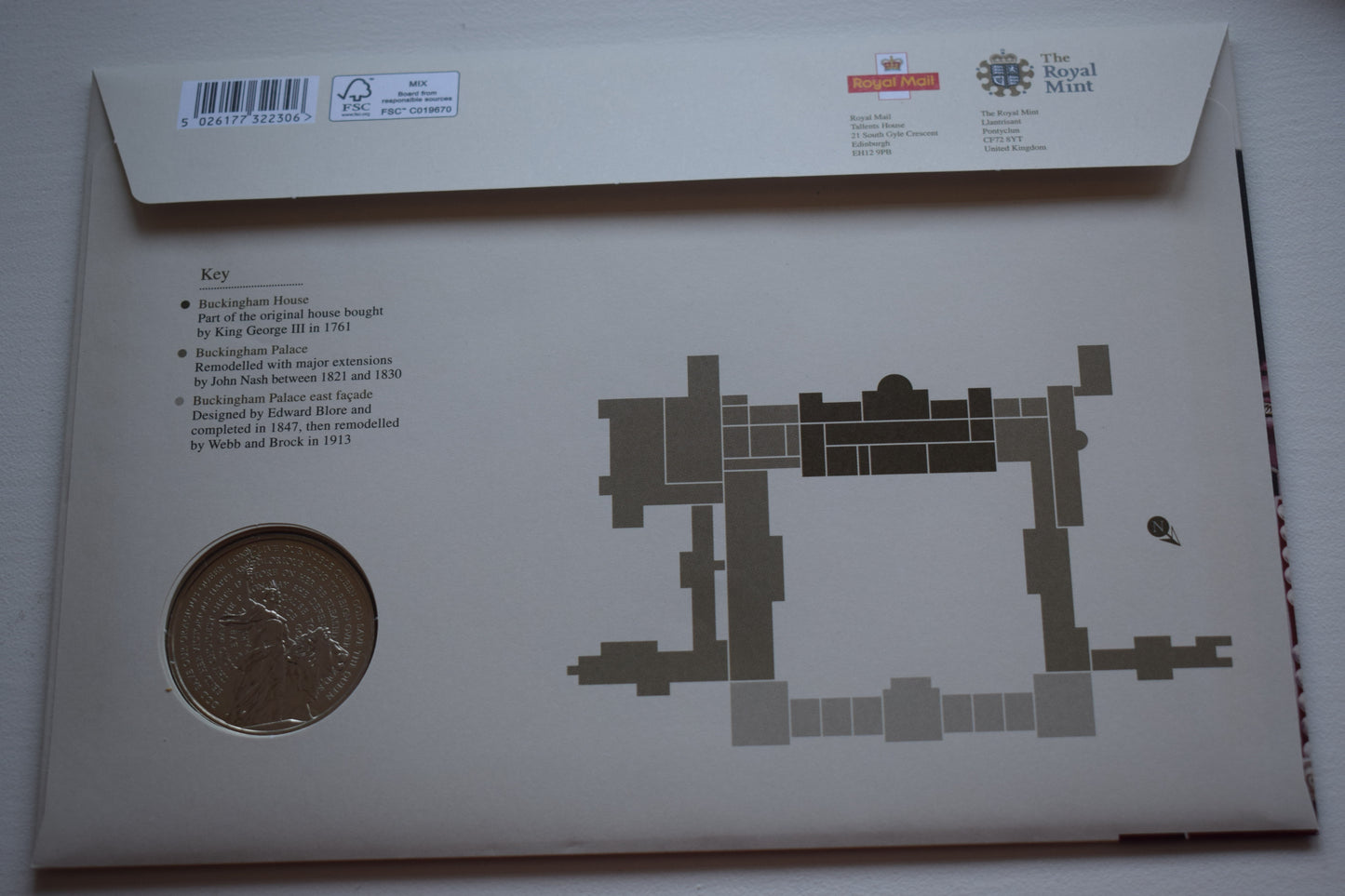 2014 Royal Mint Buckingham Palace Coin and Stamp medal set