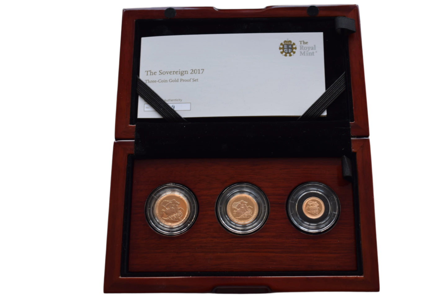 2017 RM QE II 200th Anniversary Sovereign 12.81 g Proof Gold 3 Coin Set Box COA