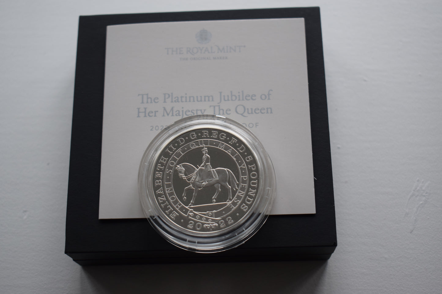 2022 Royal Mint QE II Platinum Jubilee 2 oz Proof Silver Coin Box COA