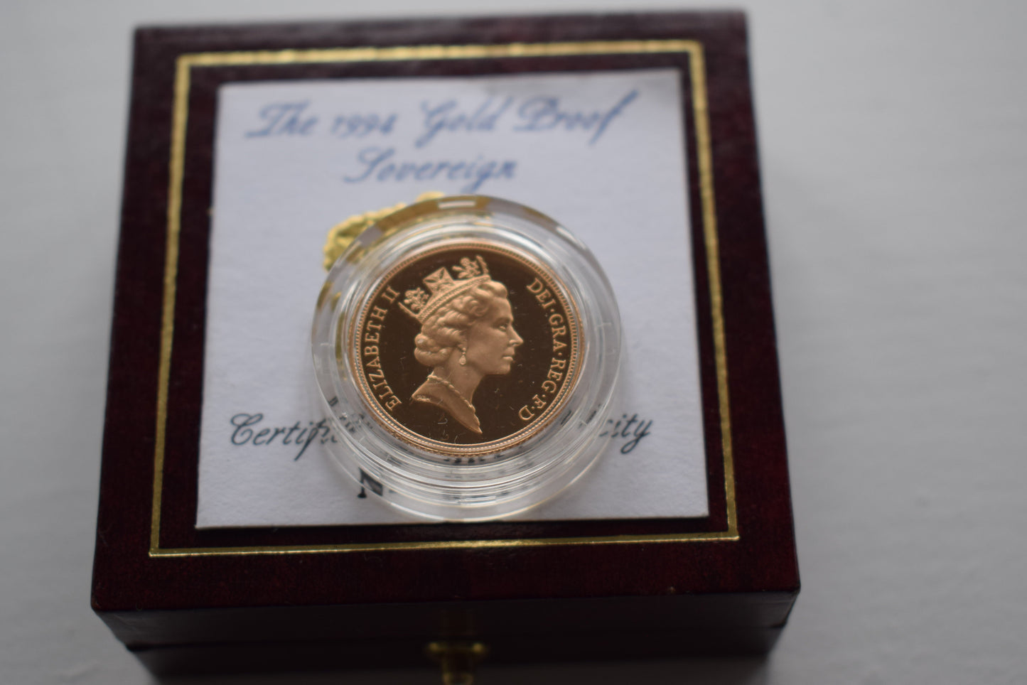 1994 RM George and Dragon (AGW 7.32 grams) Sovereign Proof Gold Coin Box COA