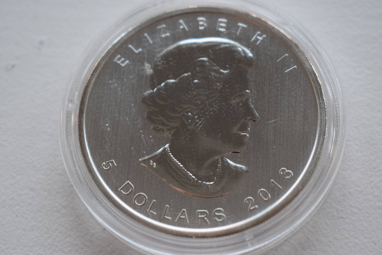 2013 Canadian Mint QE II $5 Antelope- 1 oz 9999 Silver Coin